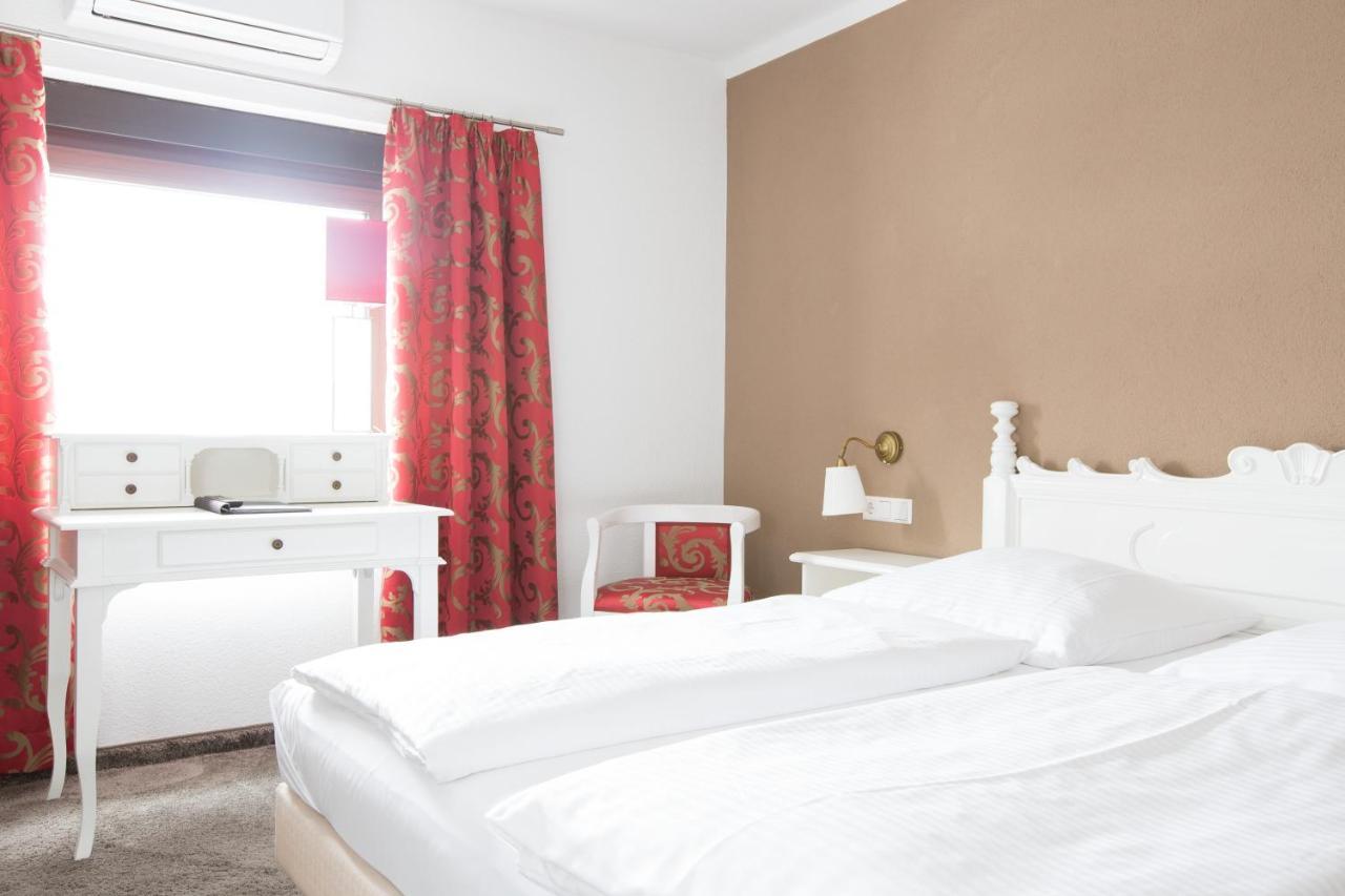 Boutiquehotel Goldhahn Bio Sport & Wellness Aalen Eksteriør bilde